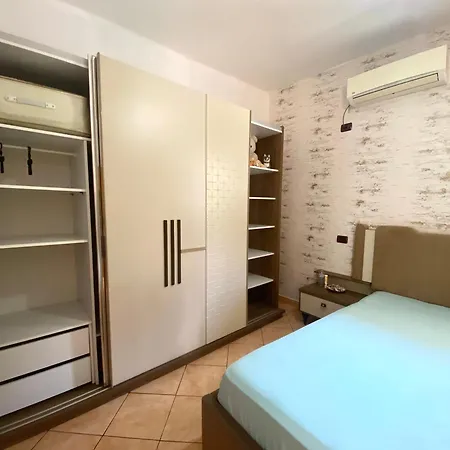 At-salaj1 Ferienhaus Vlorë